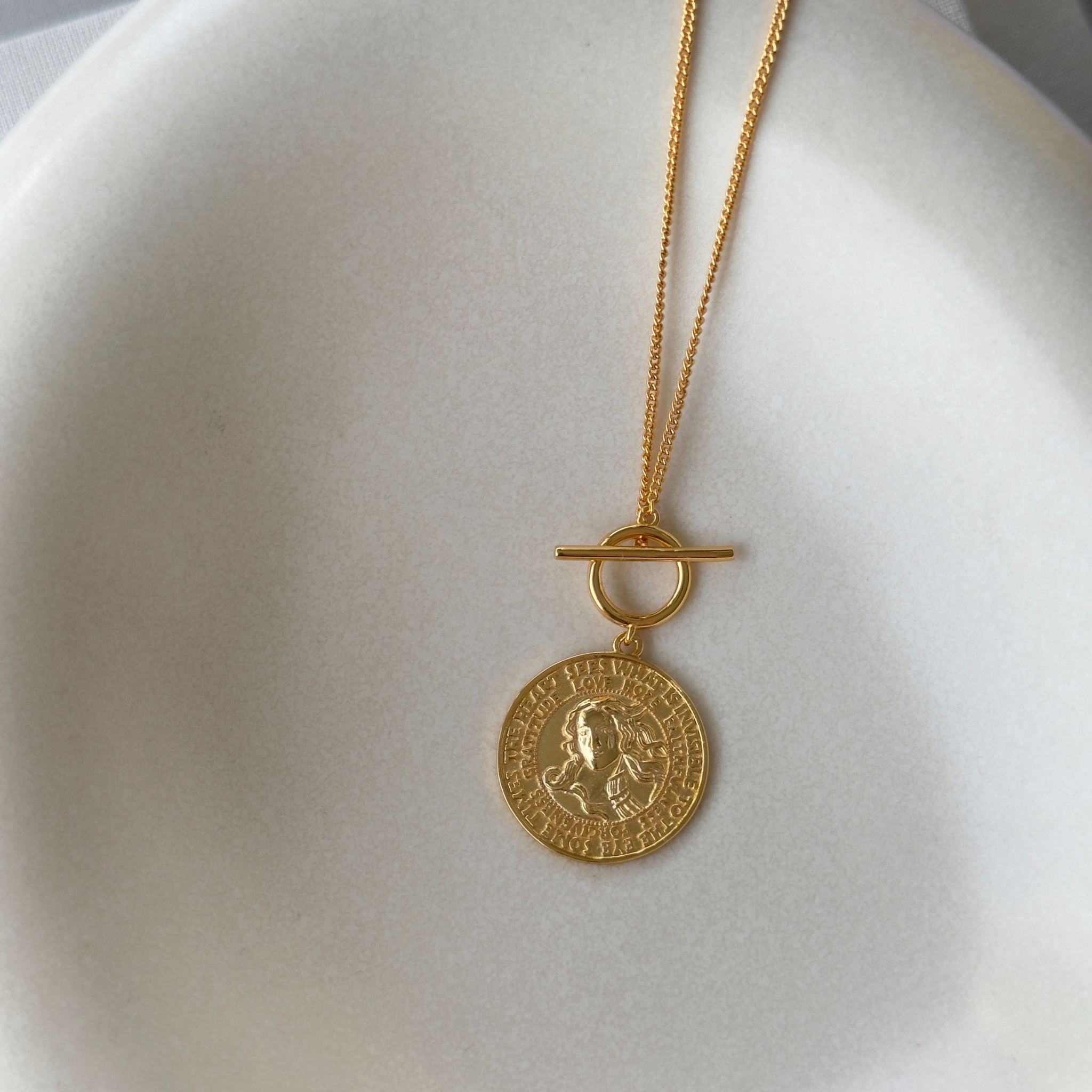 Venus Necklace