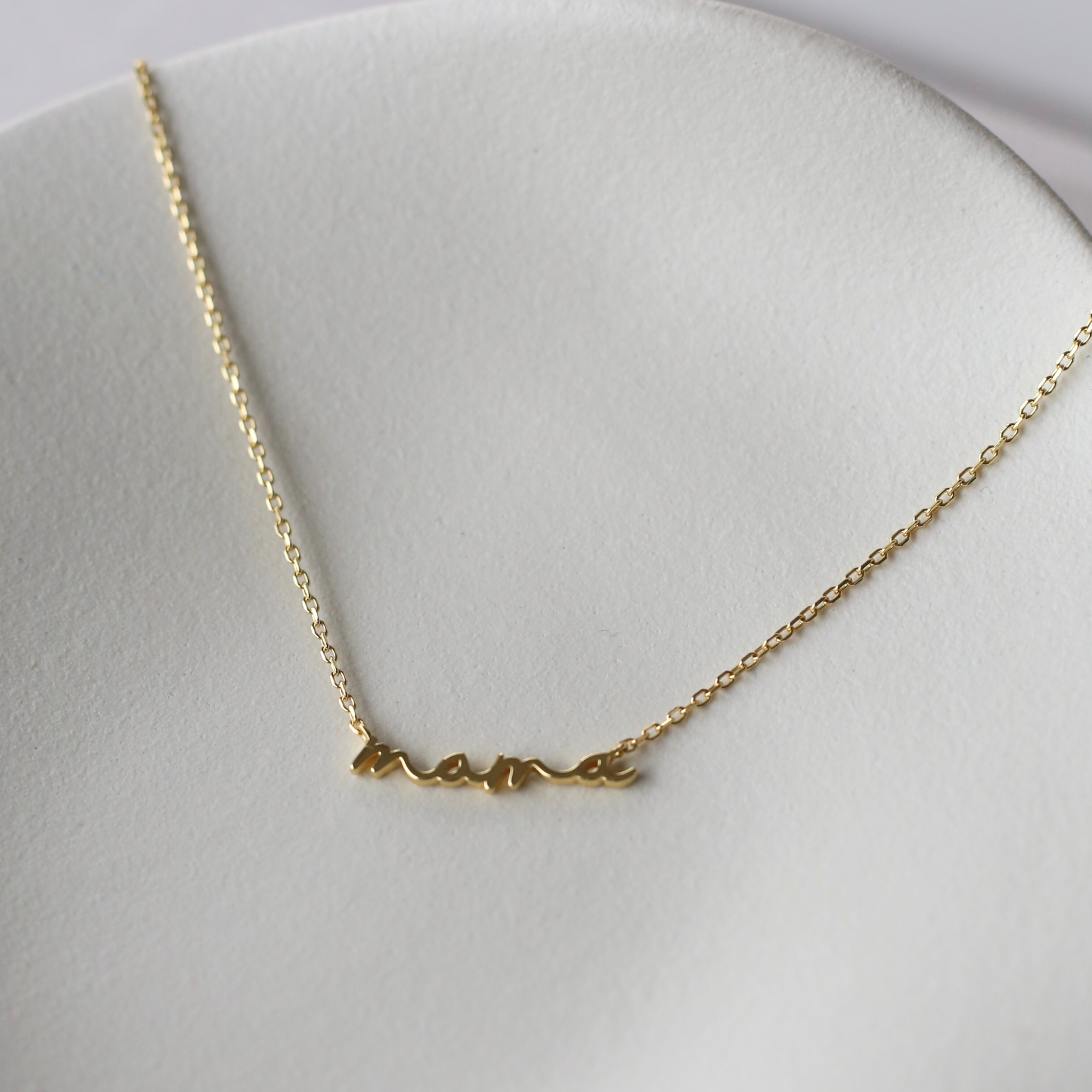 Mama Necklace