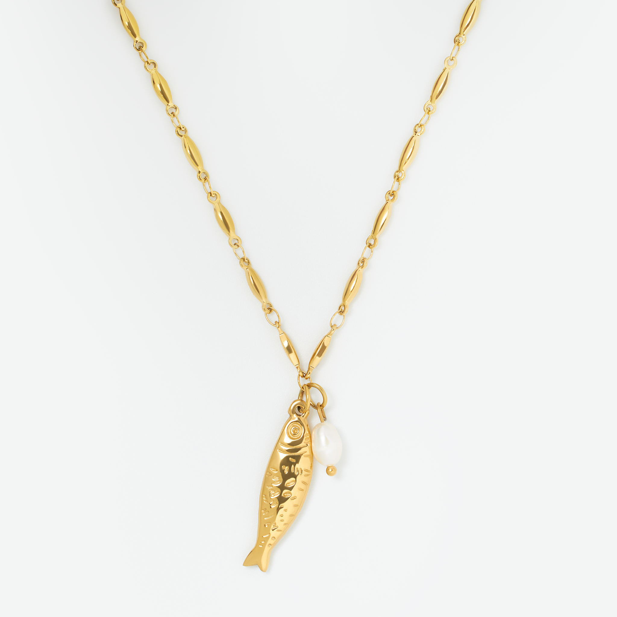 Pesce Necklace