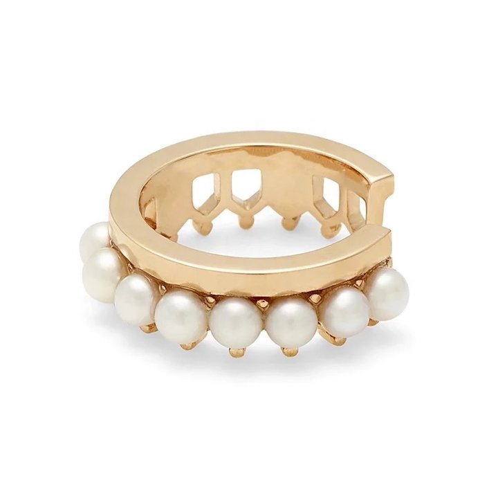 Cuffy Pearls Earcuff